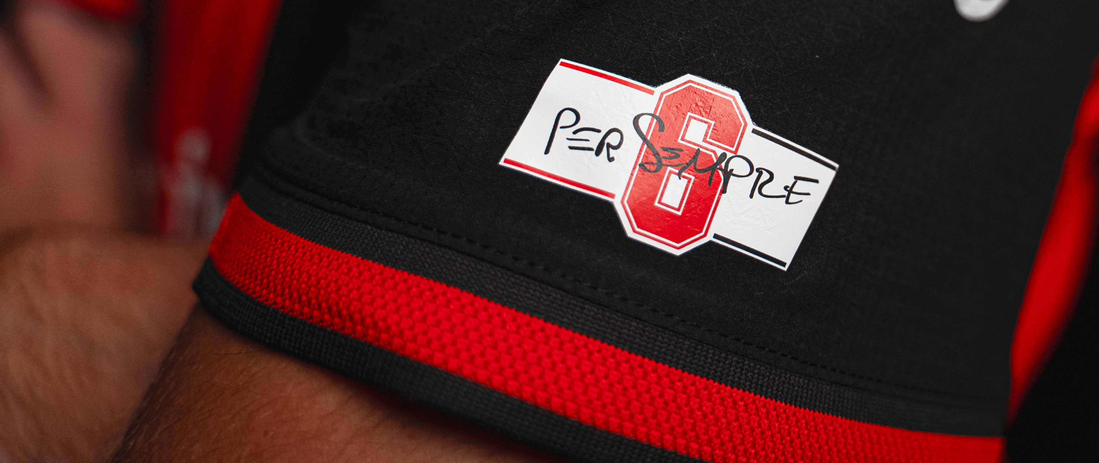 "6 PER SEMPRE": THE TRIBUTE TO FRANCO BARESI ON THE AC MILAN JERSEY
