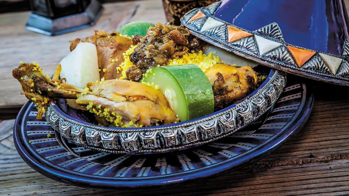 Пиле с кускус по марокански