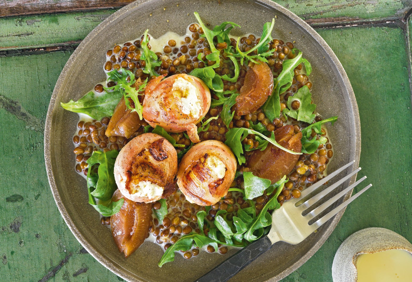 Linsensalat mit Ziegenkäse im Speckmantel | BILLA Linsensalat mit Ziegenkäse im Speckmantel | BILLA