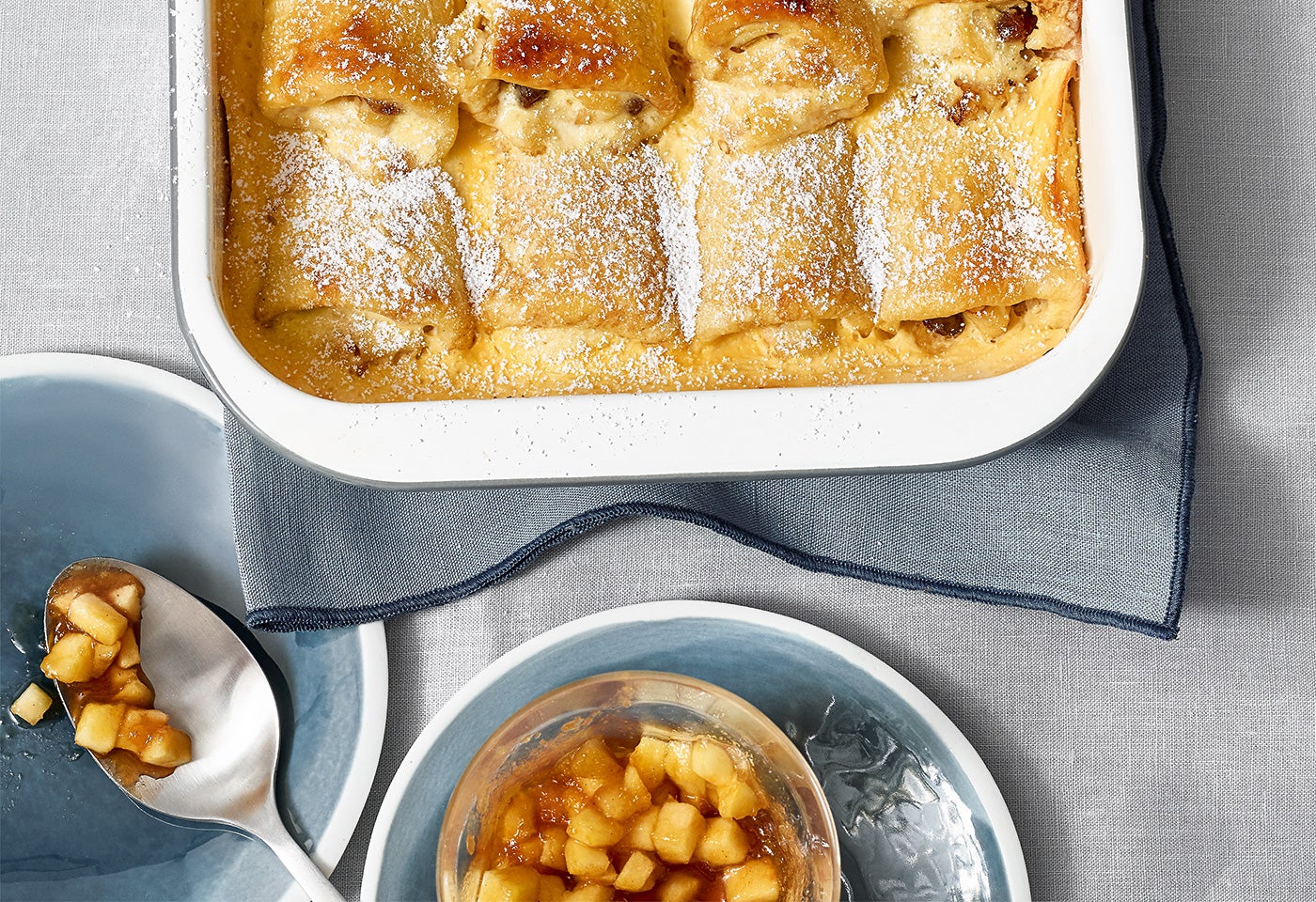 Überbackene Topfenpalatschinken mit Apfelfüllung | BILLA