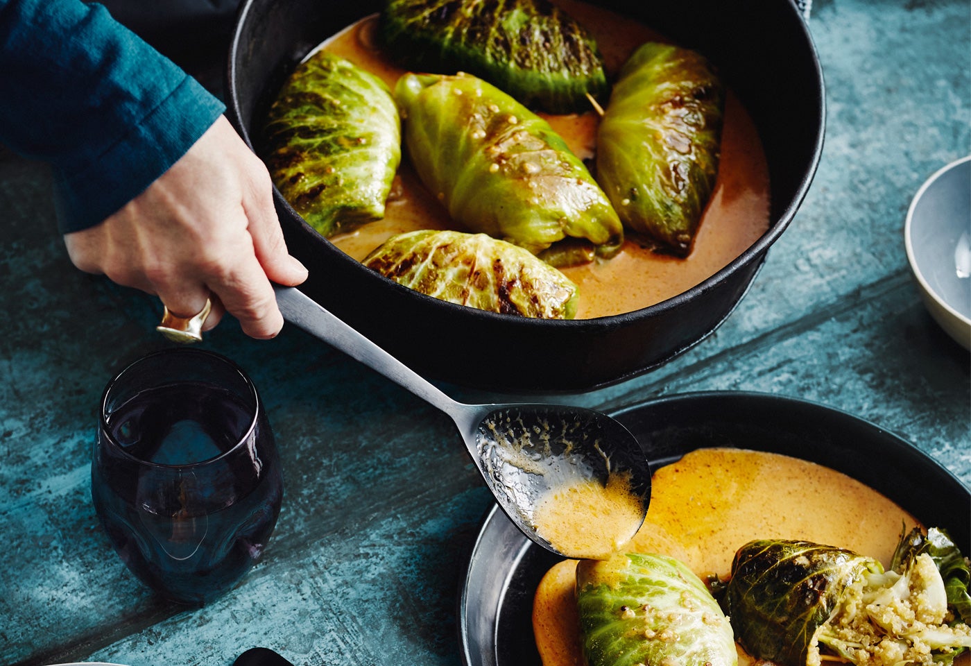 Krautrouladen mit Quinoafüllung und Currysauce | BILLA