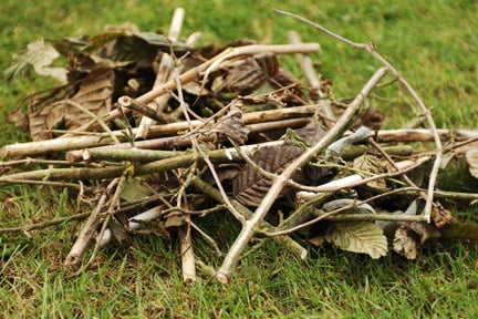 Composting woody waste