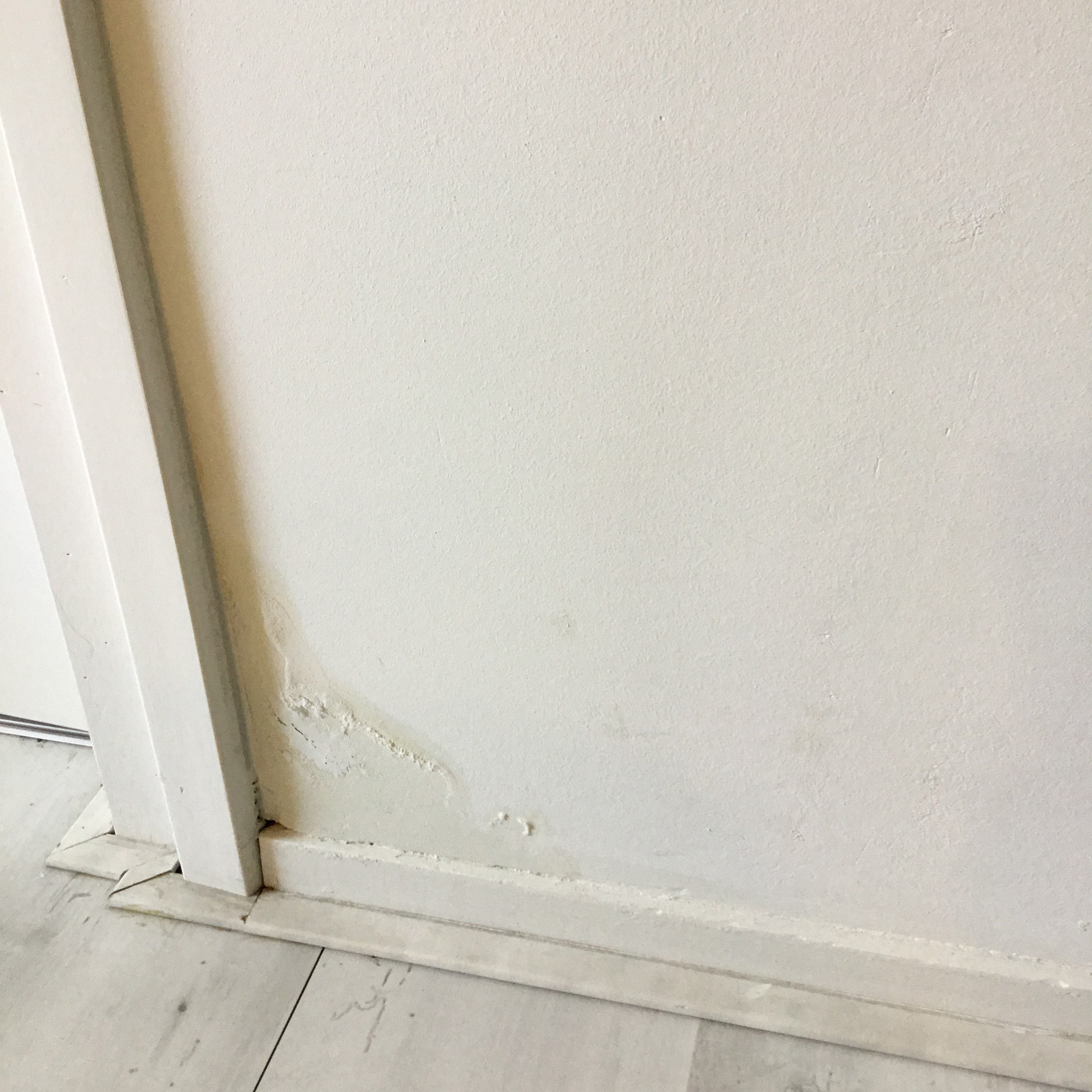 vochtplek op de muur