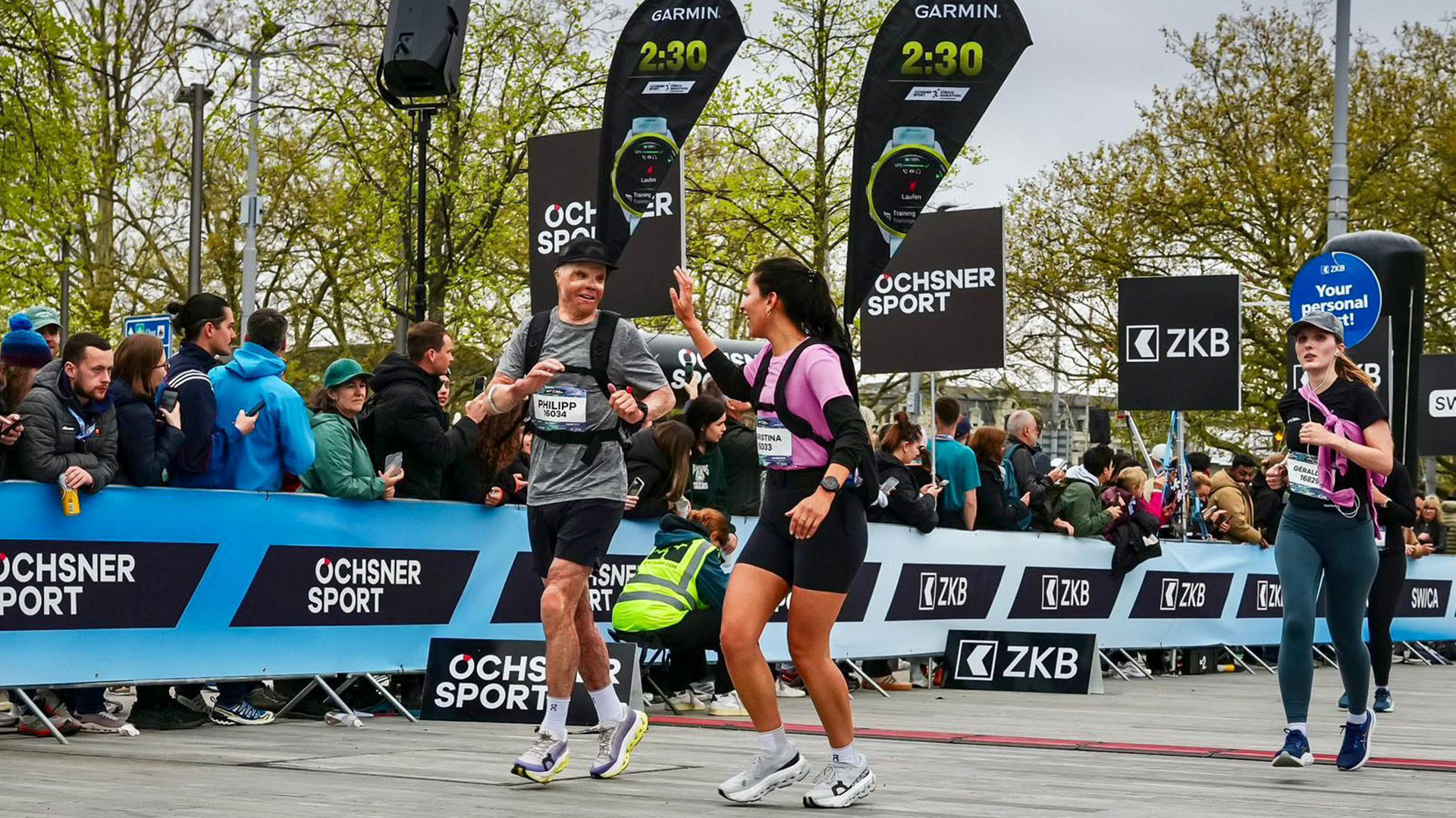 Als Schrittmacher unterwegs:&nbsp;Zusammen mit&nbsp;der&nbsp;Pacemaker-Partnerin Christina am Zürich Marathon