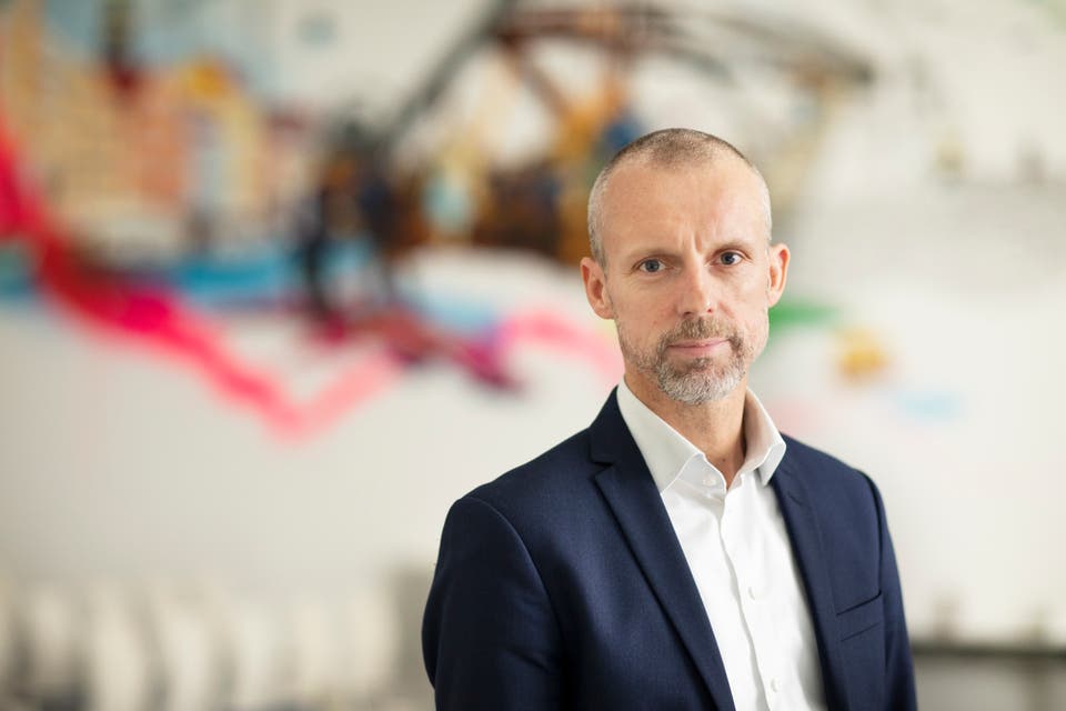 Article card header image