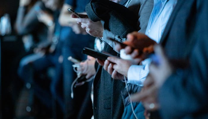 Article card header image