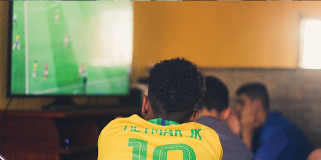 Article card header image