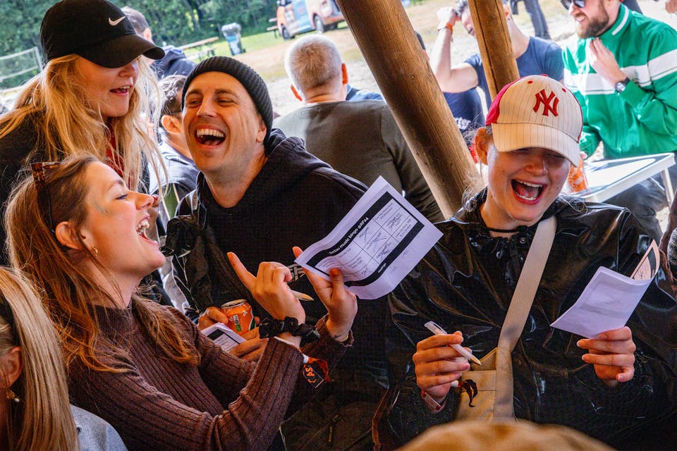 Article card header image