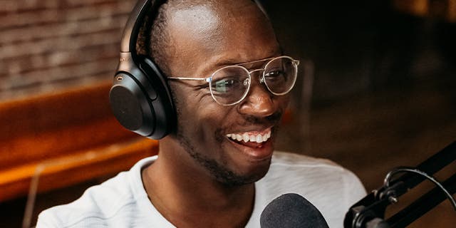 Article card header image