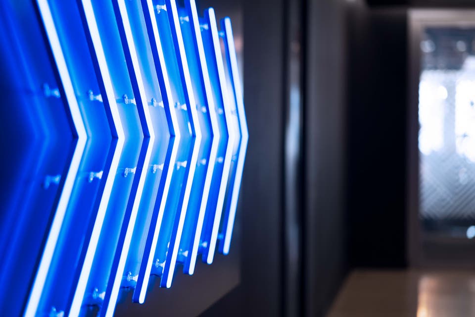 Article card header image