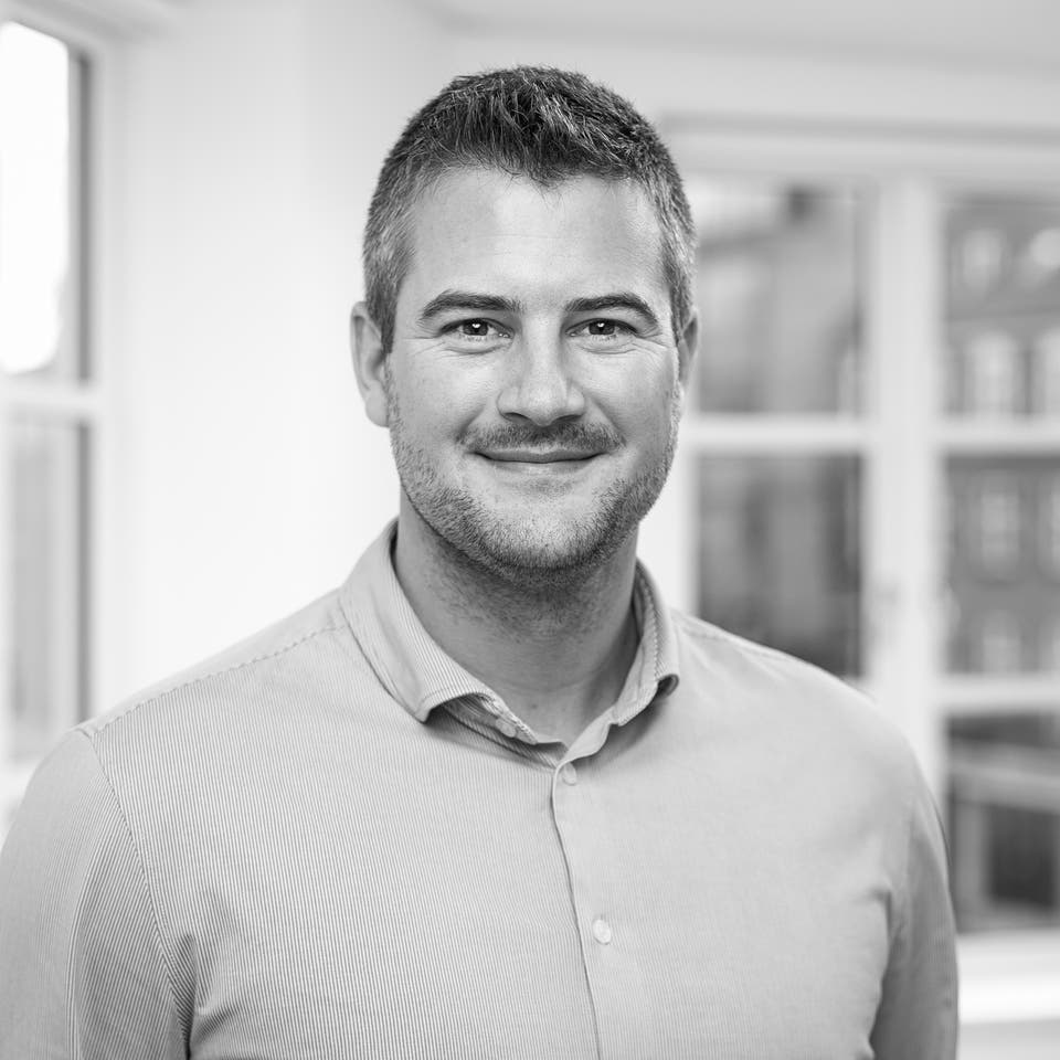 Article card header image