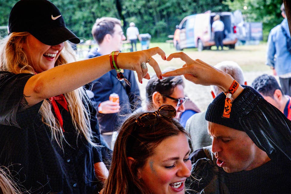 Article card header image