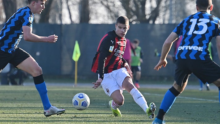 Highlights Ac Milan 0 3 Inter Primavera 1 2020 2021 Ac Milan