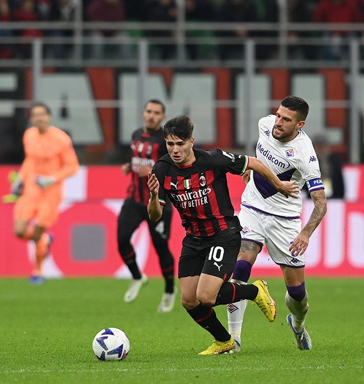 File:Milan - Fiorentina - 01 may 2022 (12) - Fiorentina squad (cropped).jpg  - Wikipedia