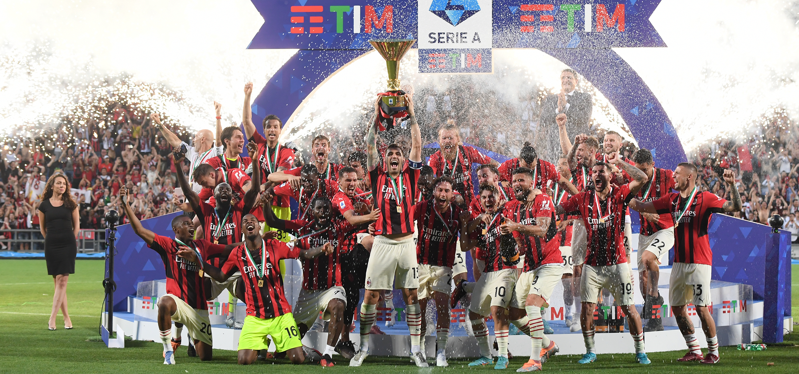 AC Milan close in on Italian league title