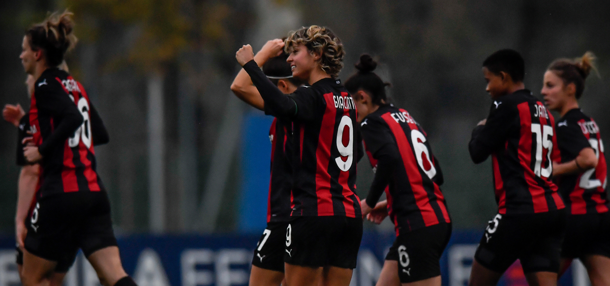 ACF Fiorentina Femminile Vs AC Milan Editorial Image - Image of jane,  players: 204041295