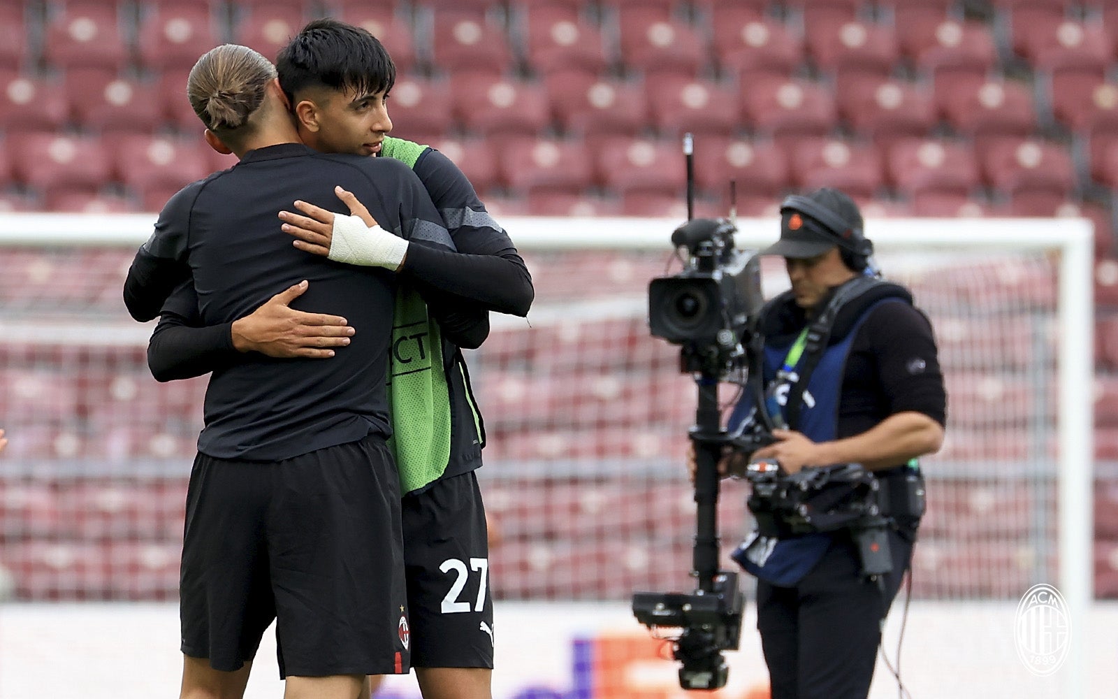 VIDEO: The youth of Hajduk Split knocked out Milan for the Champions League  final - Free Press