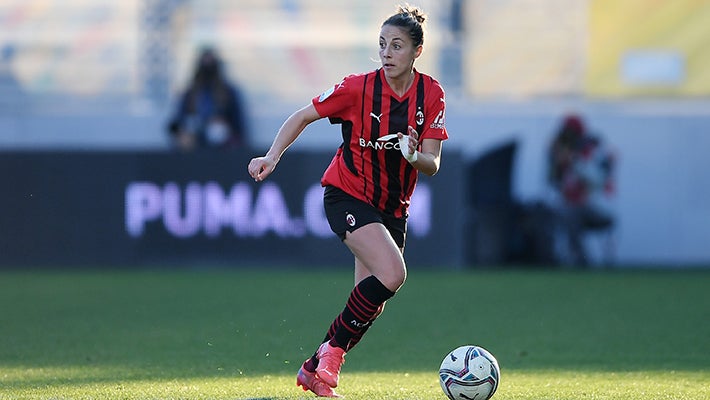 Official: Linda Tucceri Cimini bids farewell to AC Milan Women and joins  Fiorentina