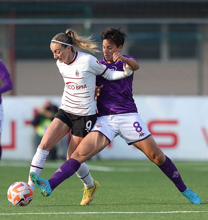 Serie A Femminile: la Fiorentina batte il Milan nel finale di partita - L  Football
