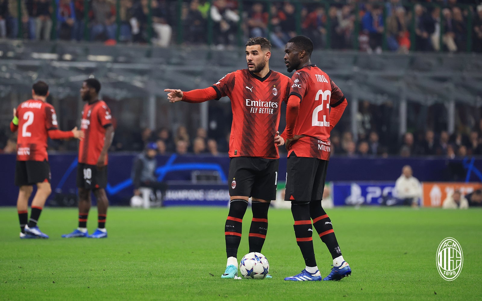 AC Milan 2-1 PSG, UEFA Champions League 2023/24: the match report