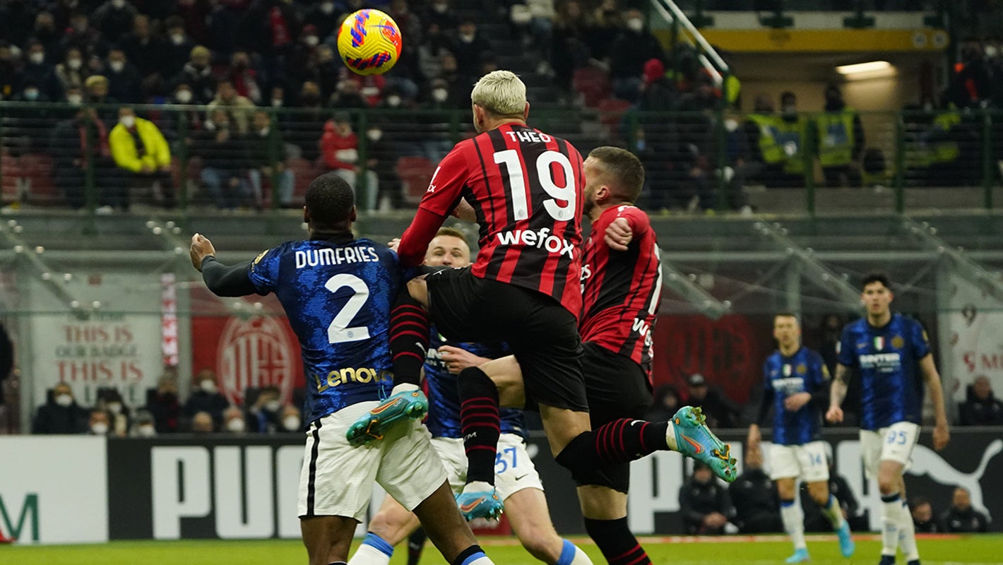 AC Milan và Inter hòa, không bàn thắng
