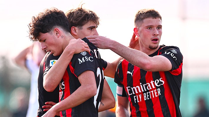 Faux Ensemble Survetement de Foot Milan AC Rouge/Noir 2023/2024 Pas Cher