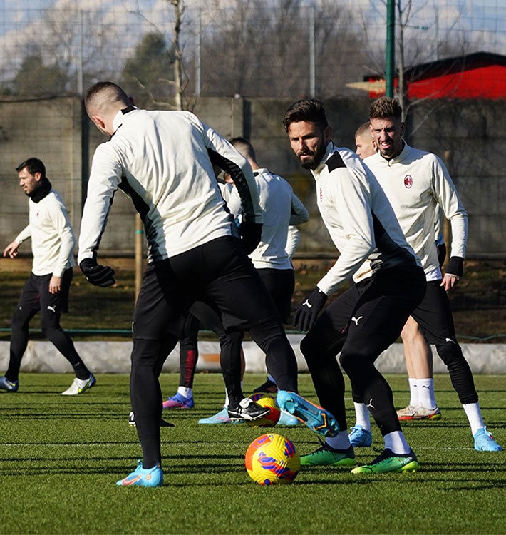 wake up Temerity None AC Milan training at Milanello: the photogallery, 21 January 2022 | AC Milan