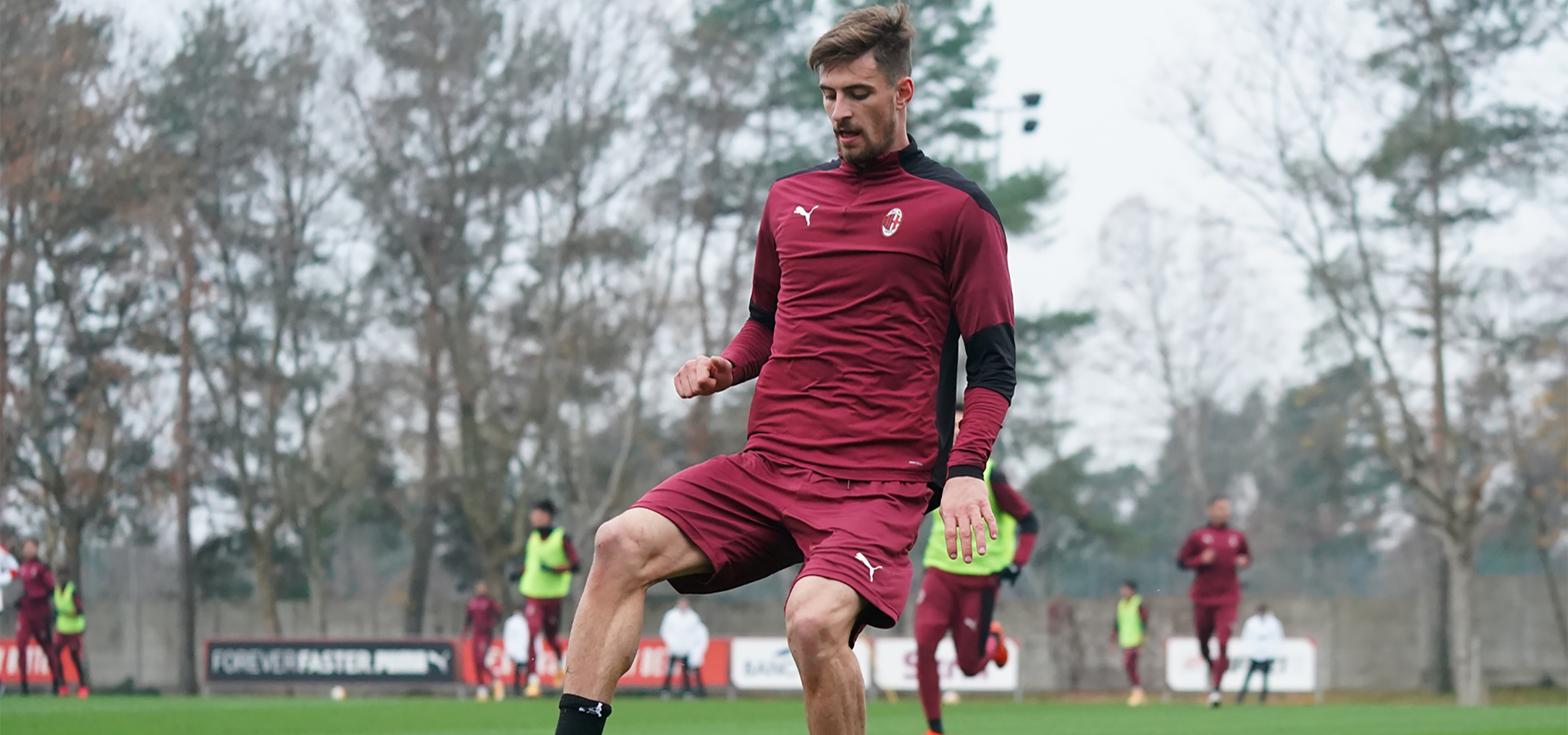 Occlusion To jump Colleague Training Report: Milanello, 1 December 2020 | AC Milan
