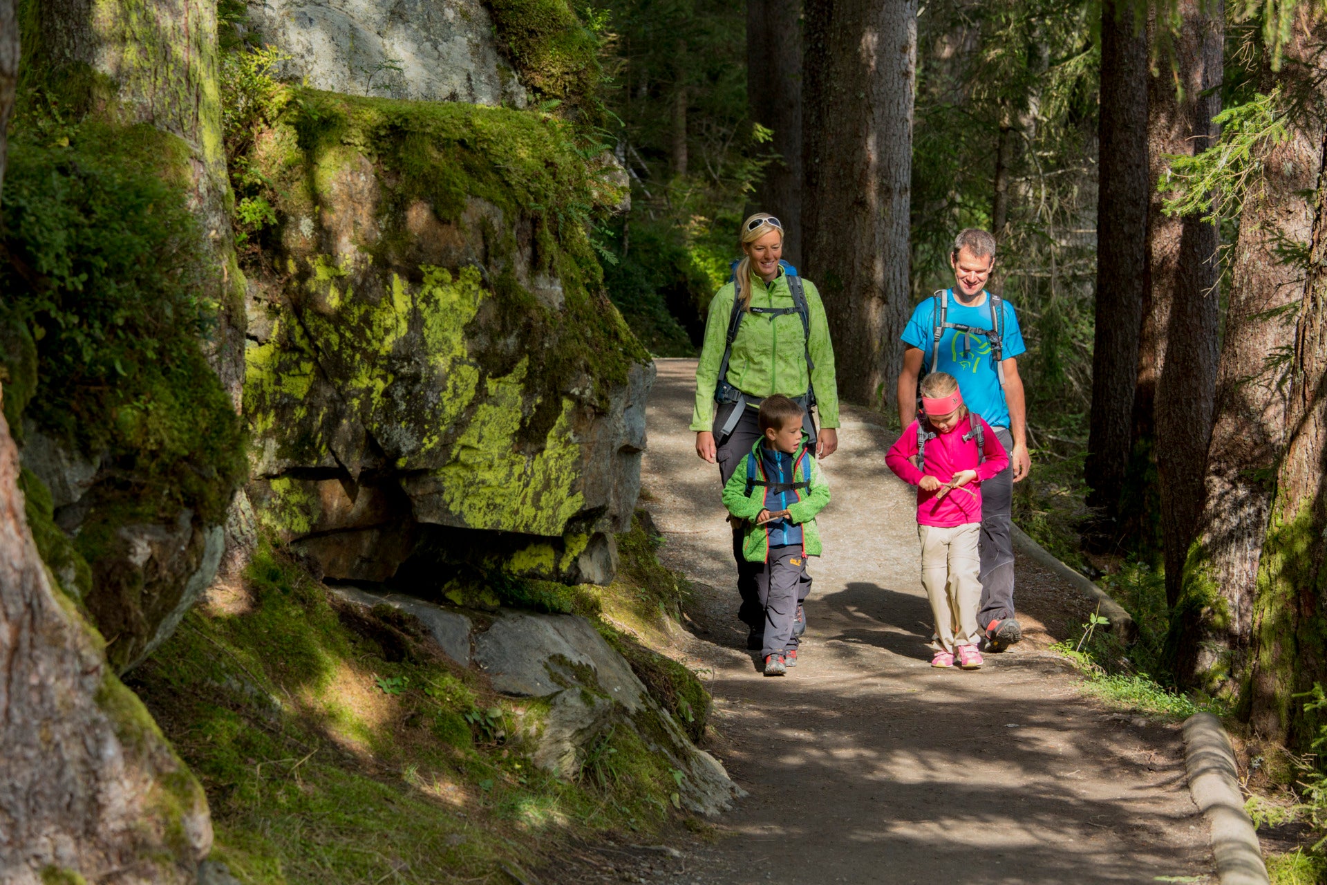 oetz_wandern_piburger_see © Ötztal Tourismus Photograf Bernd Ritschel