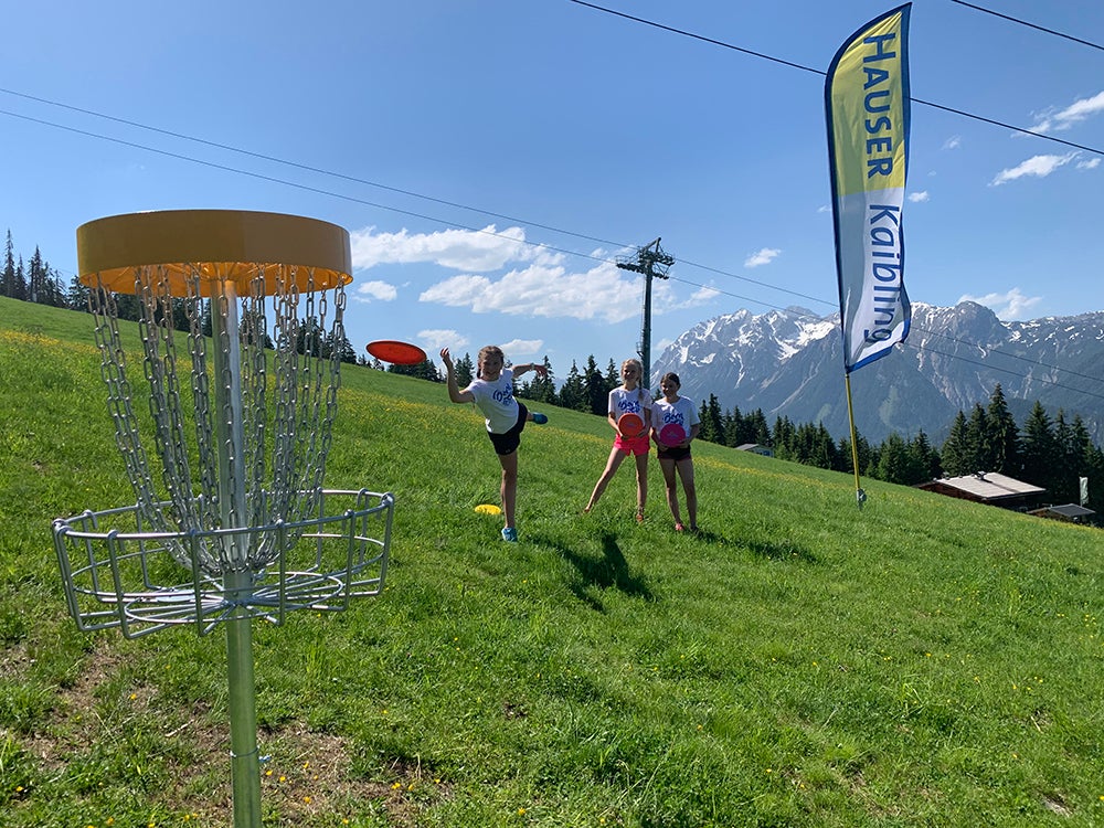 Familienspaß beim Discgolf © Fotograf Hauser Kaibling