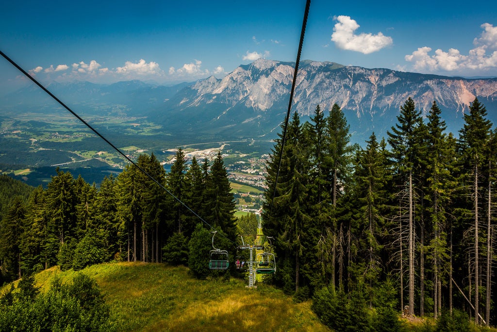 Wandern-am-Dreilaendereck © Region-Villach-Tourismus-GmbH Foto Reinhard Nadrchal