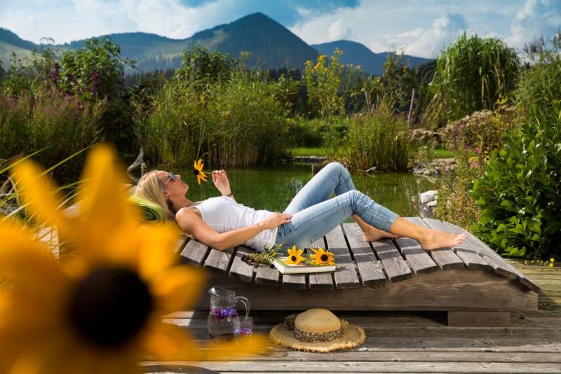 Gartenliege © almenland Foto B. Bergmann