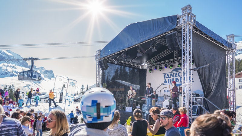 Josh beim Tanzcafe Arlberg 2019 © Vorarlberg Tourismus Foto Dietmar Denger 