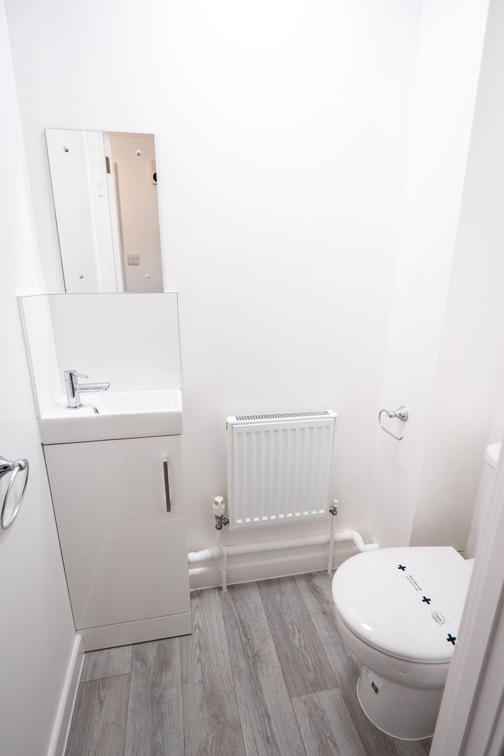 MOD - 4 bed house - WC