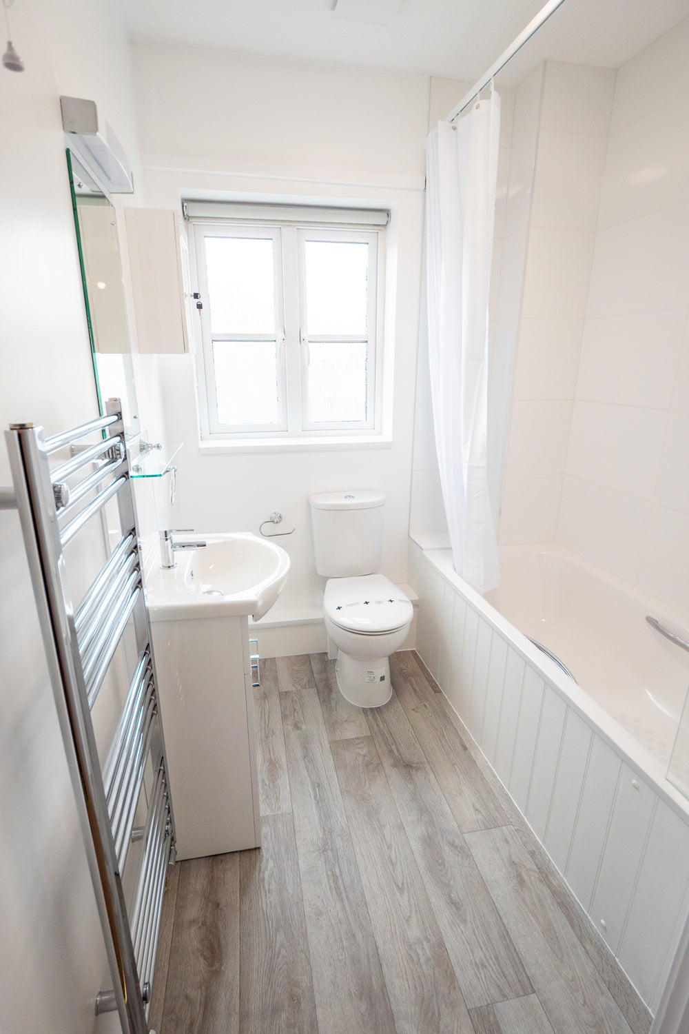MOD - 3 bed house - Bathroom