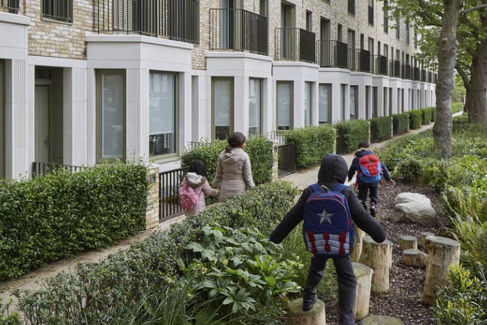 Safe routes for children on a housing development incorporating play on-the-way