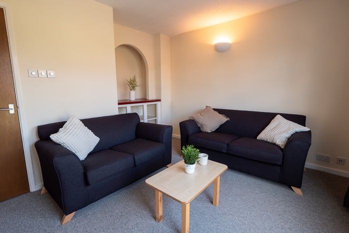 Cheltenham key worker accommodation_lounge