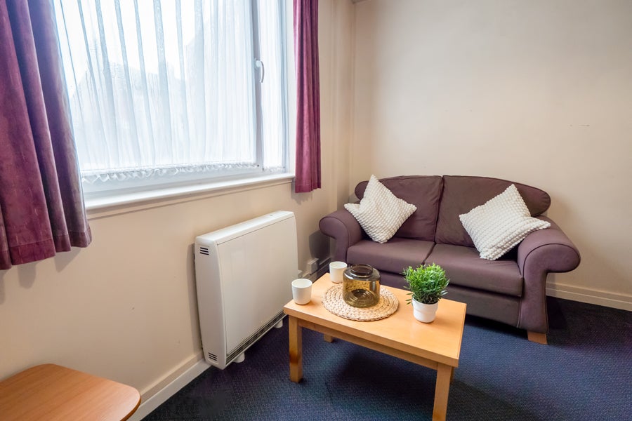 Leicester key worker accommodation_lounge_1