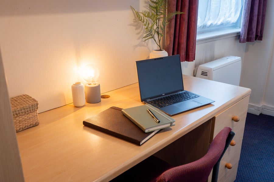 Leicester key worker accommodation bedroom 3