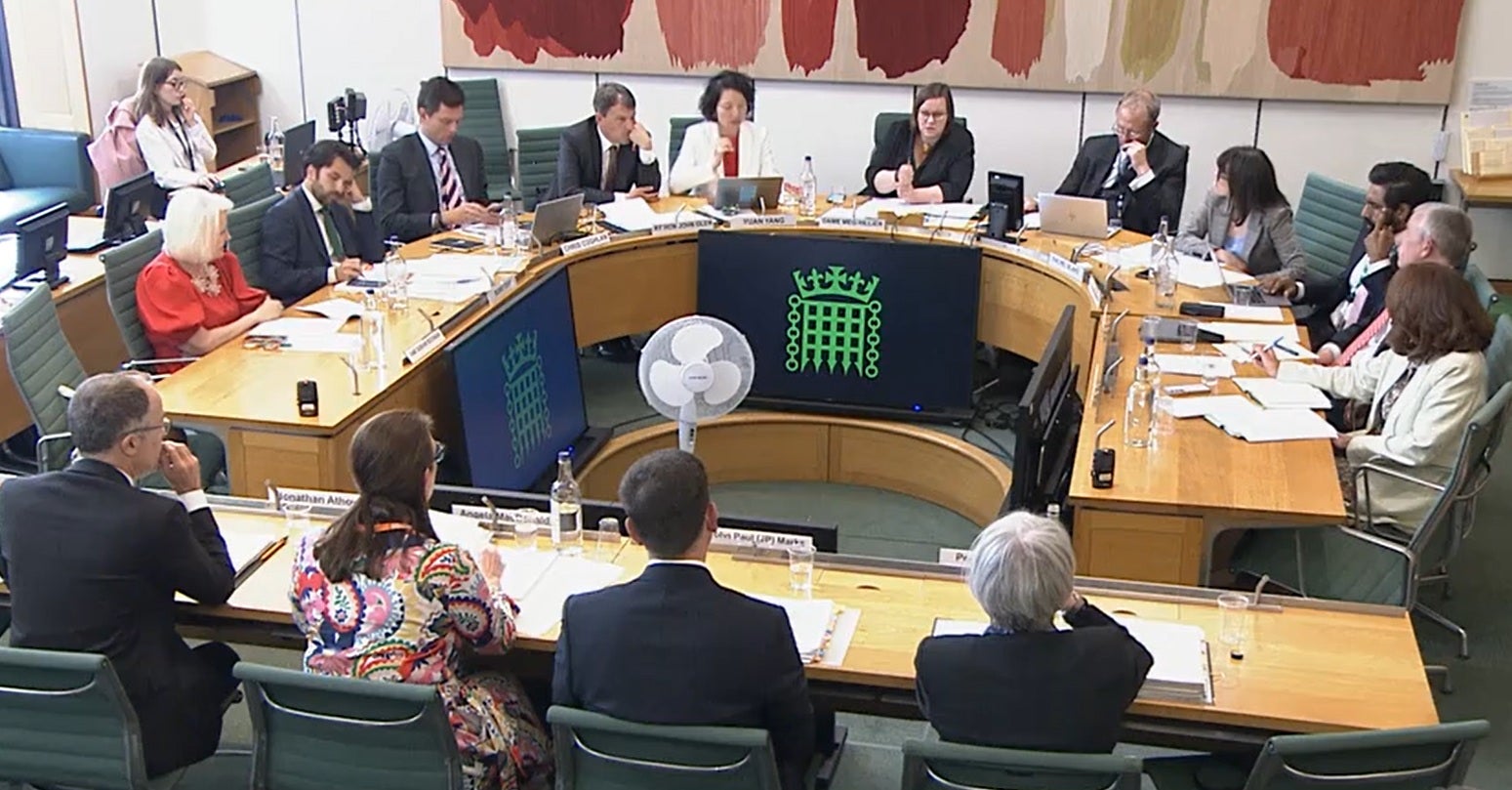 HMRC faces scrutiny over phishing scam and poor customer ...