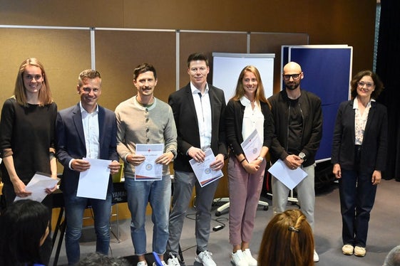 Lehrpersonen für Sport und Trainer mit Mentor Manuel Horrer und Beatrix Christanell (Foto: Margit Pichler)