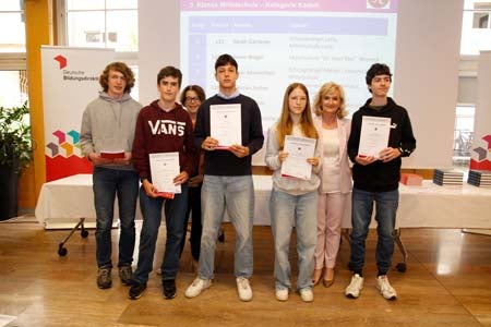 Zu den Top-Platzierten der 3. Klasse Mittelschule gehören: Klasse Mittelschule Sarah Ganterer, Jonas Weger, Jäger Maximilian, Damian Jocher, Jonas Rassler, Manuel Anvidalfarei.