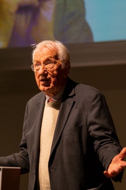Walter Deutsch an seinem Geburtstag in Wien (Foto: Lauge Dideriksen)