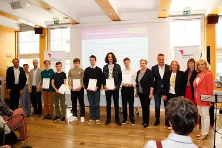 Die Bestplazierten der Mathematik-Olympiade, Landeswettbewerb, 2. Biennium und 5. Klasse: David Mairhofer, Matthias Mair, Mattia Mussner, David Gross, Henri Egger, Tom Schluga
