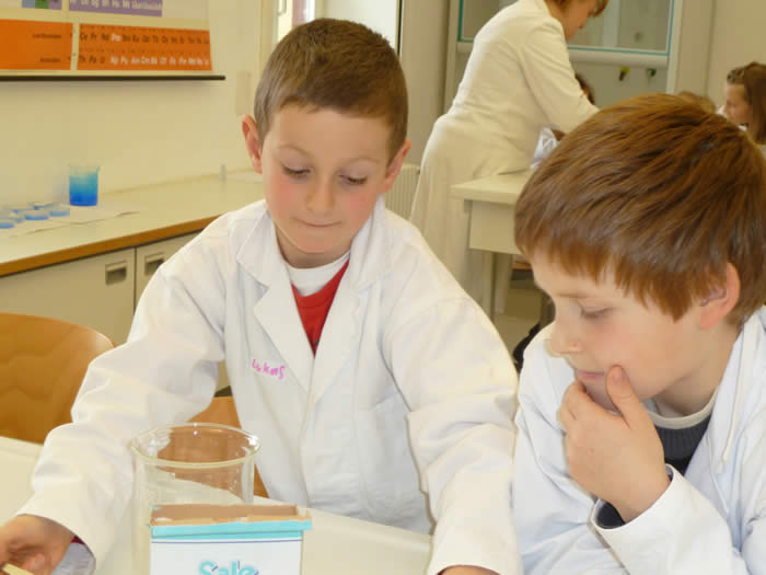 Schülerlabor in Rechtenthal: Expertenversuche