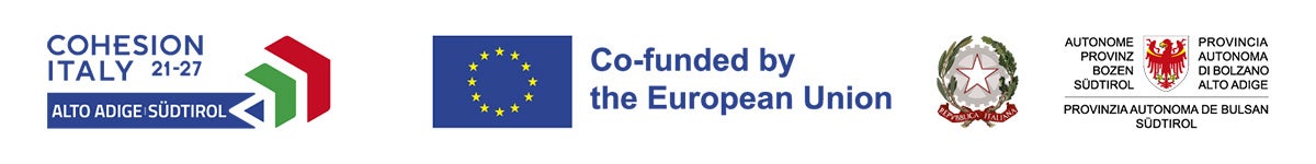 Logo COHESION ITALY 21-27 Alto Adige - Südtirol; Logo Co-funded by the European Union; Emblem der Italienischen Republik; Logo Autonome Provinz Bozen Südtirol 