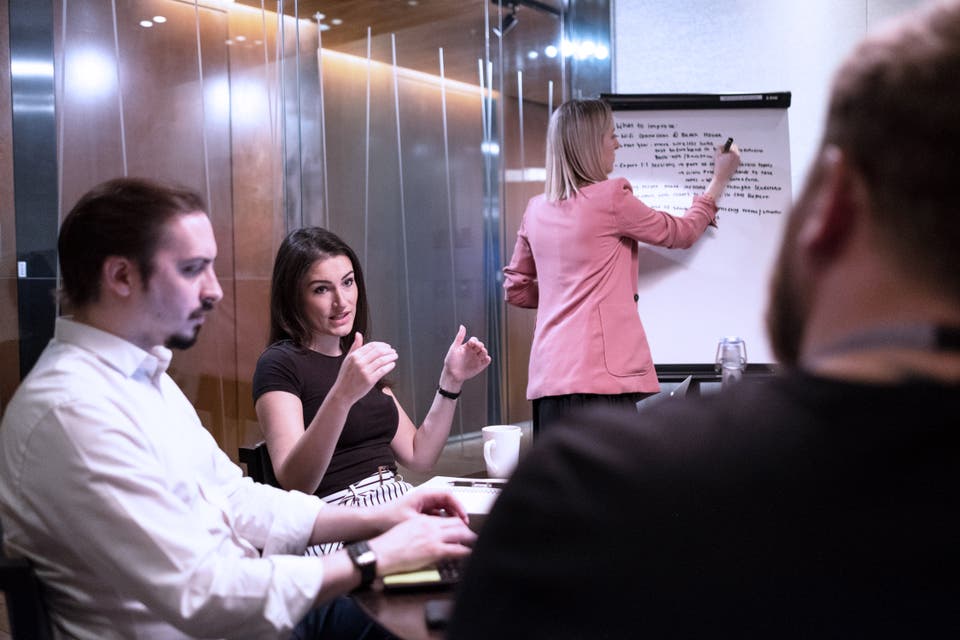 Article card header image