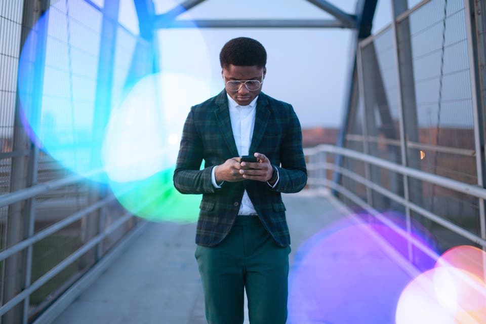 Article card header image