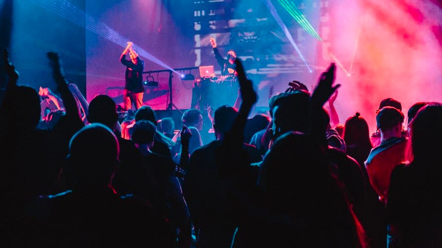 Article card header image