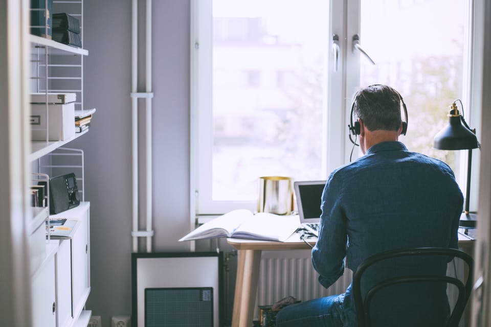 Article card header image